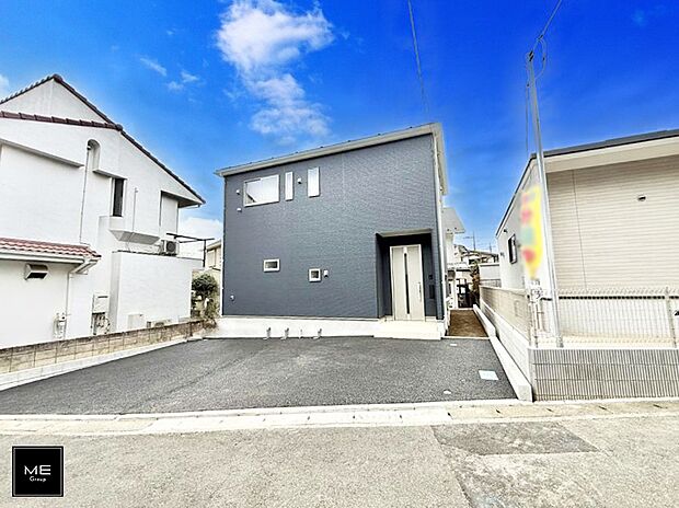 【現地外観写真】落ち着いたお洒落な外観