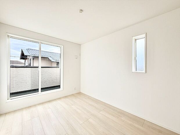 【子供部屋】■仕事や勉強のスペースに使うことで、集中しやすく静かな環境が整います