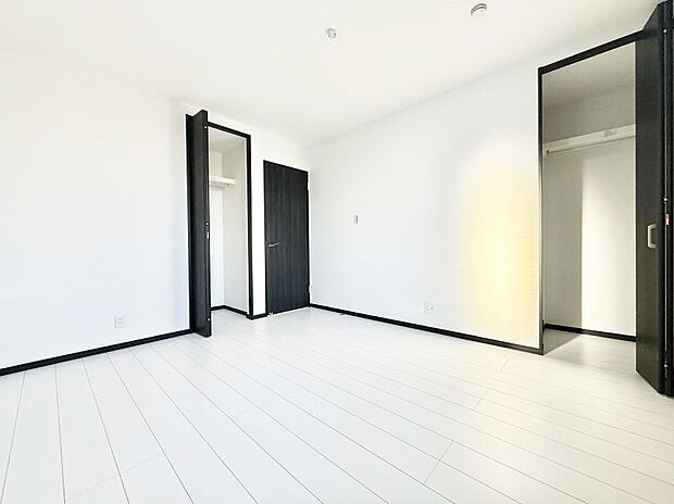 【寝室】■快適な環境で、日常の疲れを癒せる空間