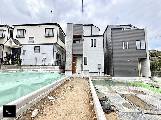 【現地外観写真】■暮らしを彩る充実した設備仕様が備わった住まい