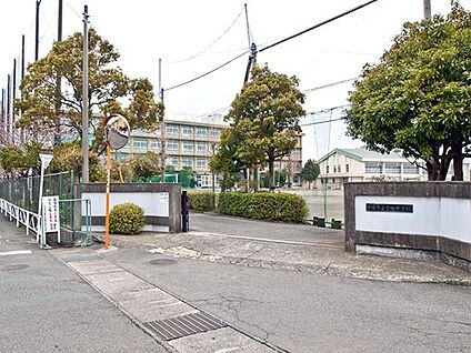 平塚市立金旭中学校 1600m(20分)