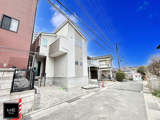 【前面道路含む現地写真】■新しい住まい、街の新しい風景