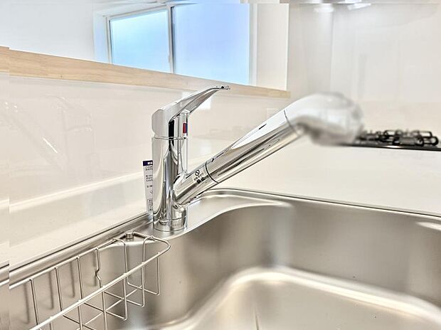 【浄水器】■清潔でおいしい水を手軽に供給してくれます