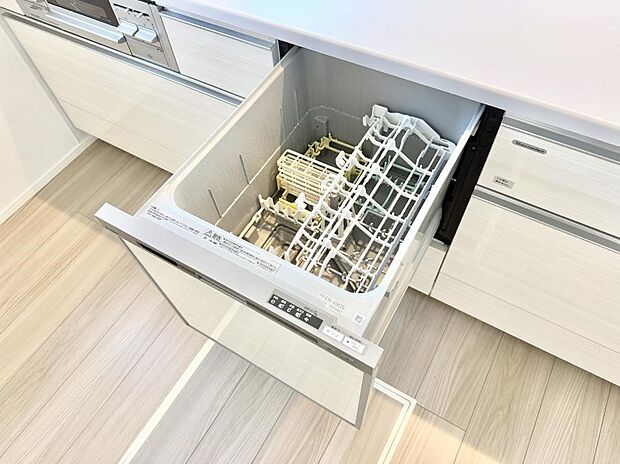 【食洗機】■手間なく洗浄!食器をピカピカに仕上げてくれます