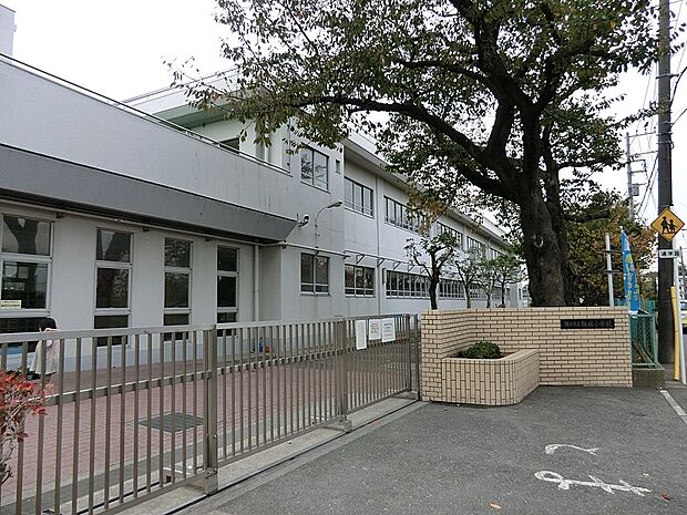 横浜市立梅林小学校(約800m・徒歩10分)