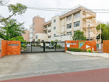 八王子市立楢原小学校 450m(6分)