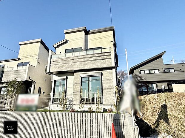 【現地外観写真】■暮らしを豊かにする充実した仕様設備で快適に