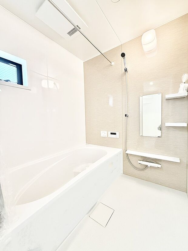 【浴室】■家族みんなが気持ちよく使える設計です