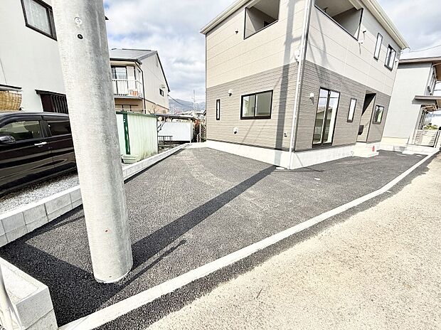 【駐車場】■毎日の駐車が快適に