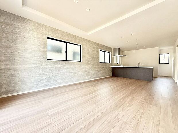 【ダイニング】■家族の笑顔があふれる、くつろぎの空間