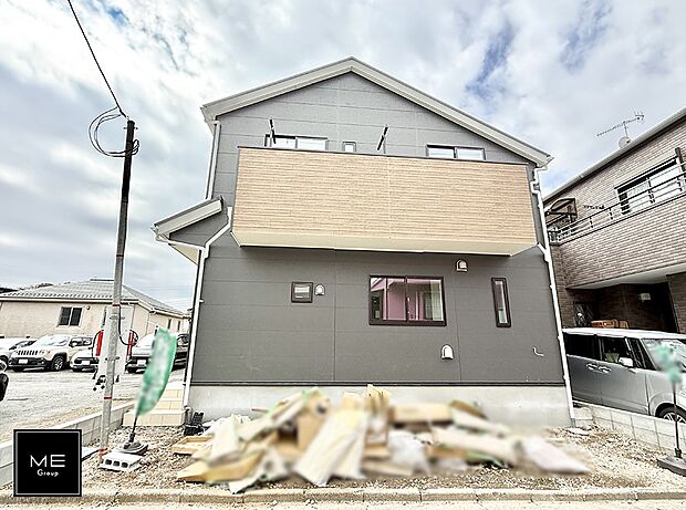 【現地外観写真】■家族みんなが笑顔で過ごせる、安心感のある住まい