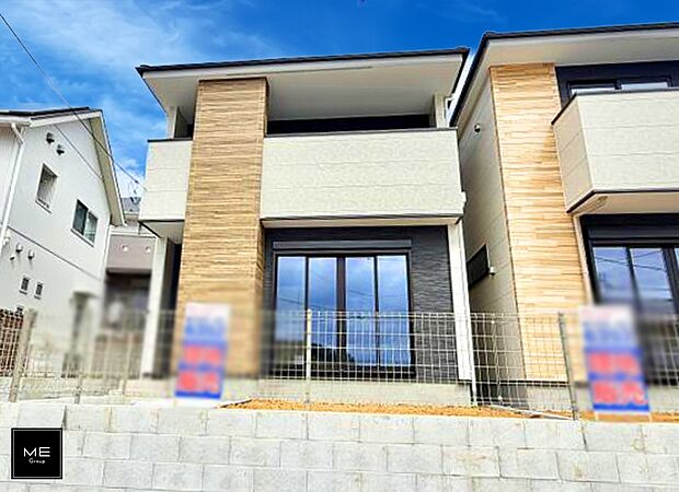 【現地外観写真】堂々とした風格!お洒落な外観!