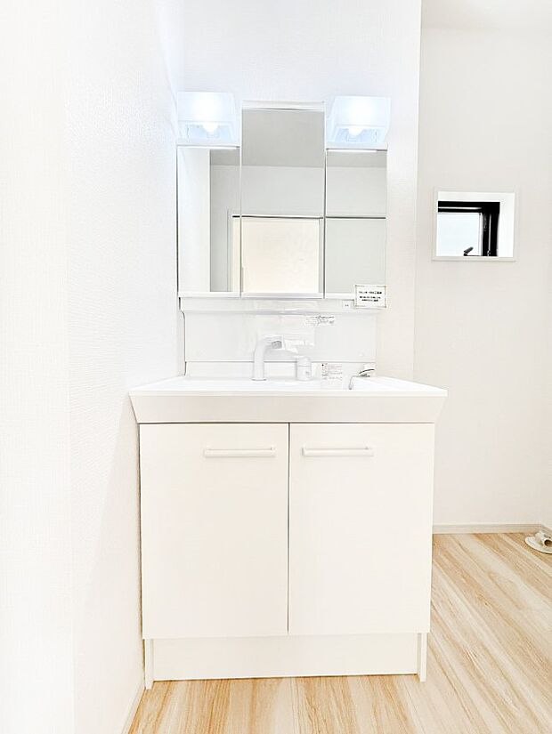 【洗面台・洗面所】■清潔感があり、気持ちよく使えます