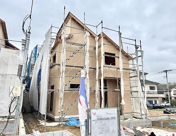【現地外観写真】■家族みんなが笑顔で過ごせる、安心感のある住まい