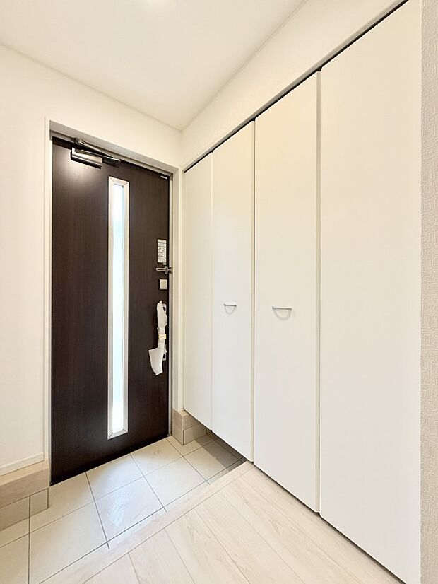 【玄関】■玄関はお家の顔！おしゃれな玄関でお客様をお迎え！