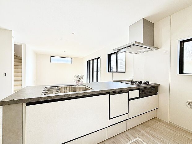 【ダイニングキッチン】■おしゃれで実用的、心ときめくキッチンデザイン