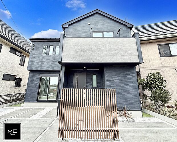 【現地外観写真】堂々とした風格！お洒落な外観！  