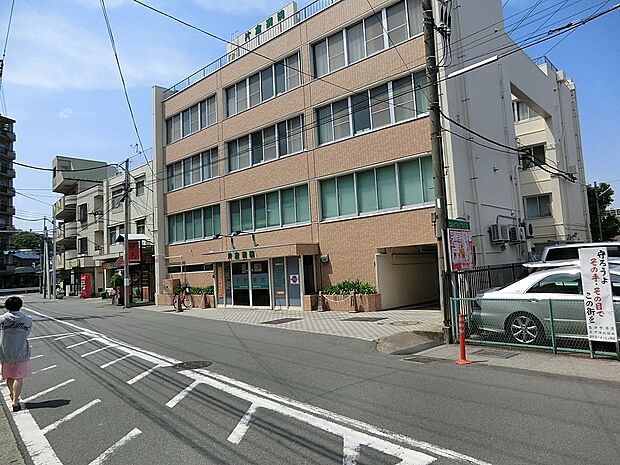 片倉病院（約300m・徒歩4分）