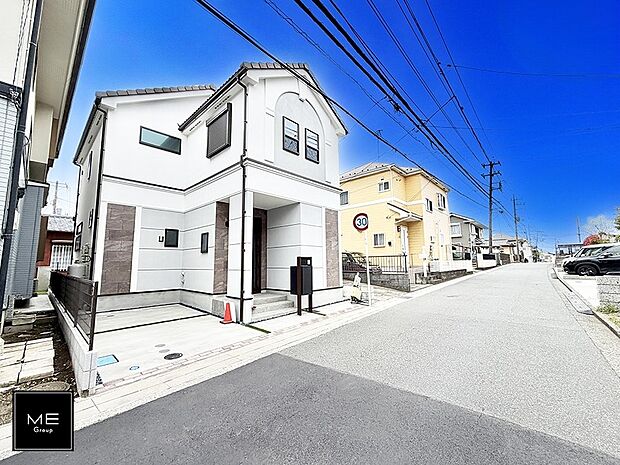 【前面道路含む現地写真】■新しい住まい、街の新しい風景