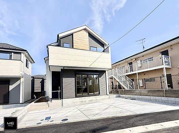 【現地外観写真】■暮らしを豊かにする充実した仕様設備で快適に