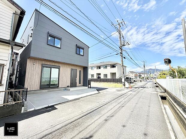 【前面道路含む現地写真】■新しい住まい、街の新しい風景