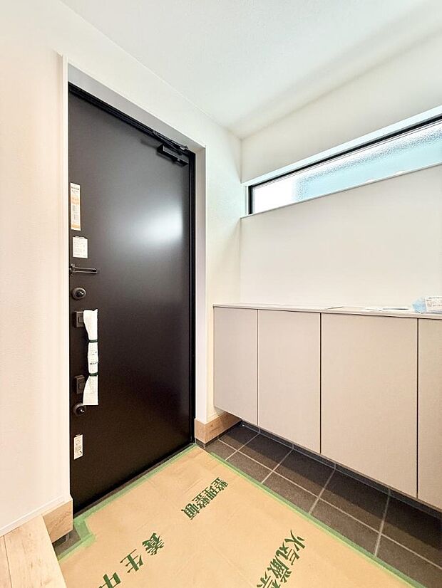 【玄関】A3号棟  ■玄関はお家の顔！おしゃれな玄関でお客様をお迎え！