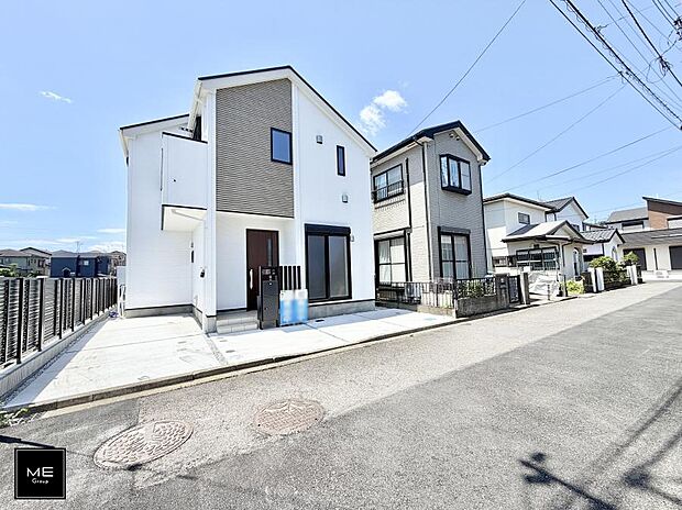 【前面道路含む現地写真】■新しい時代の息吹を感じる、心地よい環境