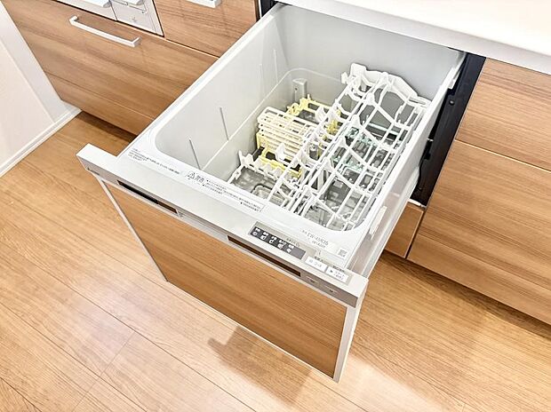 【食器洗い機付き】■手間なく洗浄!食器をピカピカに仕上げてくれます