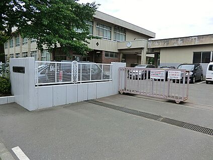 相模原市立中央中学校 720m(9分)