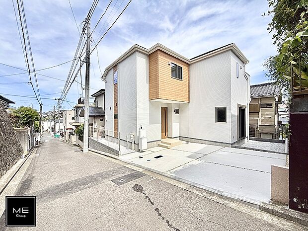 【前面道路含む現地写真】■新しい住まい、街の新しい風景
