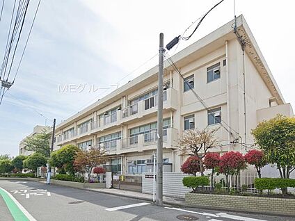 横浜市立宮田中学校 570m(8分)