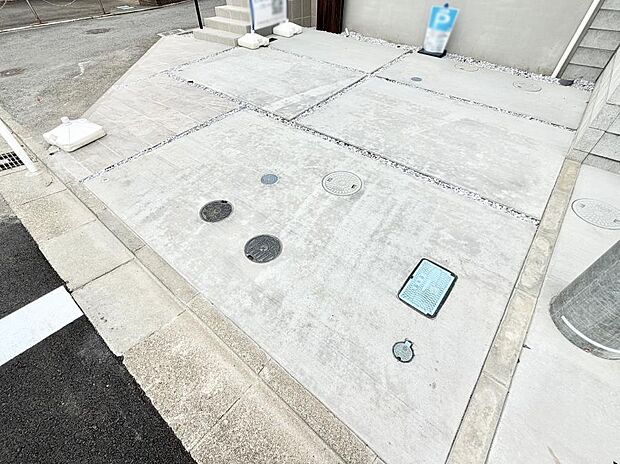 【駐車場】1号棟 ■毎日の駐車が快適に