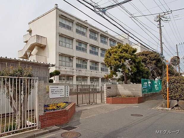横浜市立大正中学校(約450m・徒歩6分)