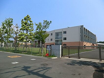 藤沢市立六会中学校 80m(1分)