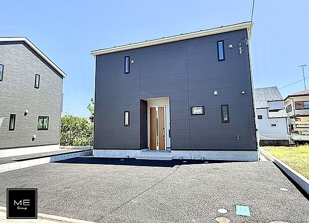 【現地外観写真】4号棟 ■家族みんなが笑顔で過ごせる、安心感のある住まい