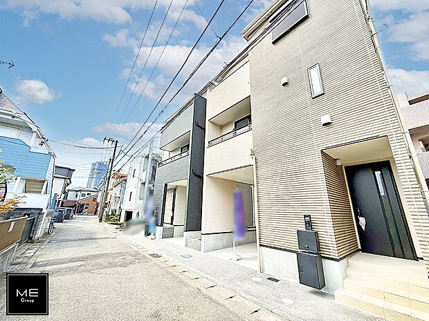 【前面道路含む現地写真】■優雅なラインが、毎日を引き立てます