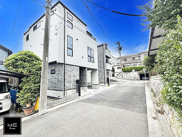 【前面道路含む現地写真】■新しい時代の息吹を感じる、心地よい環境