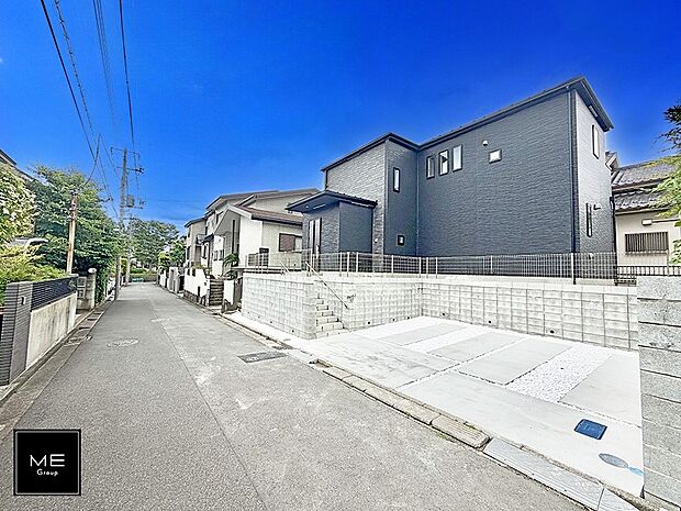 【前面道路含む現地写真】■新しい住まい、街の新しい風景