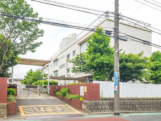 横浜市立藤の木小学校(約500m・徒歩7分)