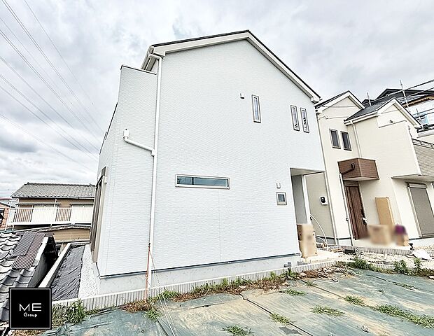 【現地外観写真】1号棟 ■暮らしを彩る充実した設備仕様が備わった住まい