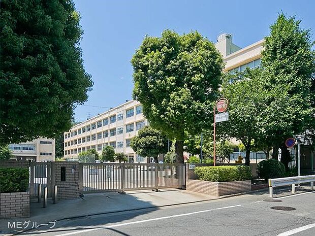 横浜市立新井小学校（約1,200m・徒歩15分）