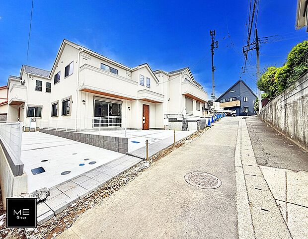 【前面道路含む現地写真】■新しい住まい、街の新しい風景