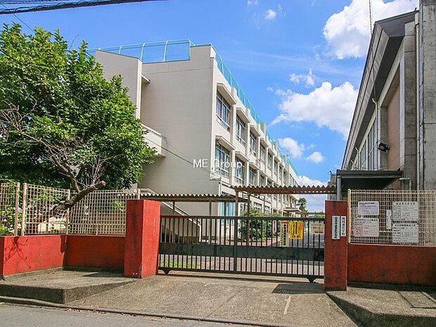 八王子市立由井第一小学校（約450m・徒歩6分）