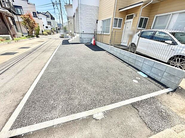 【駐車場】1号棟  ■カースペース有