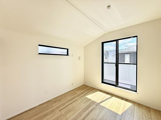 【リビング以外の居室】1号棟 ■機能的で使いやすいお部屋で毎日を快適に