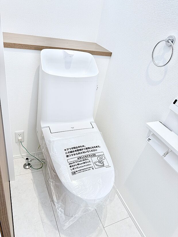 【トイレ】4号棟 ■毎日使う場所だからこそ、清潔感溢れる空間