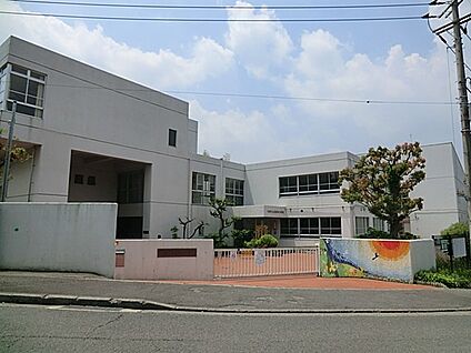 川崎市立真福寺小学校 140m(2分)