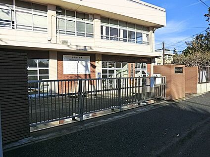 横浜市立南瀬谷中学校 450m(6分)