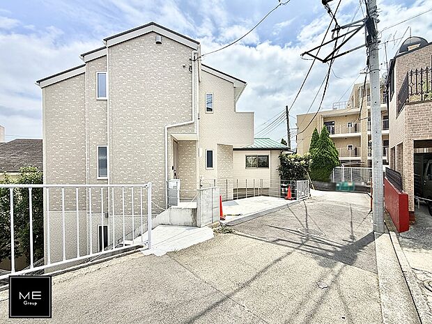 【前面道路含む現地写真】■新しい時代の息吹を感じる、心地よい環境