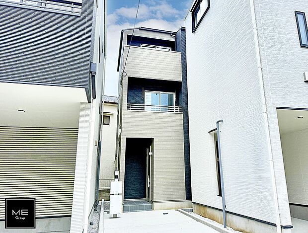 【現地外観写真】2号棟 ■まずは一度ご覧ください
